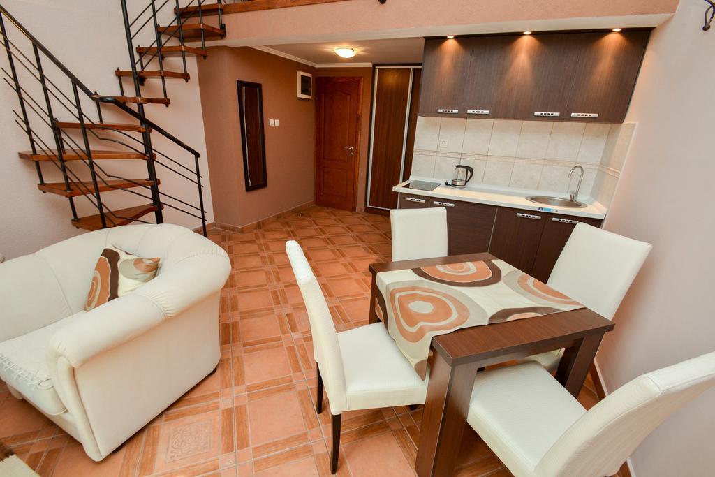 דירה House 91 קוטור